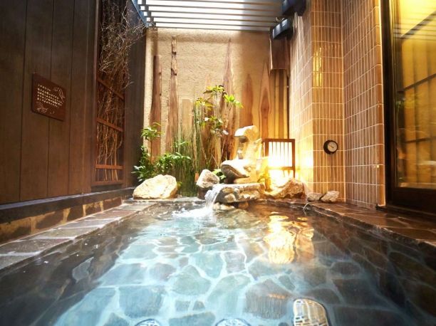 名古屋溫泉住宿