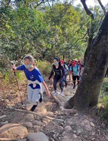 火炎山步道兒童 火炎山步道兒童