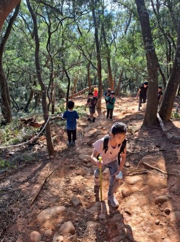 火炎山步道兒童 火炎山步道兒童