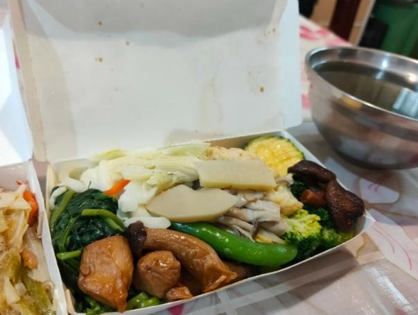 歸仁素食餐廳 歸仁素食餐廳