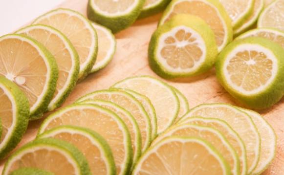 鹹檸檬切片技巧