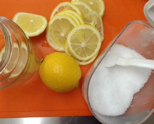 鹹檸檬切片技巧