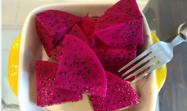 火龍果尿尿變色