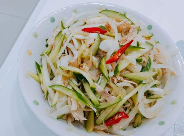 涼拌雞絲洋蔥食譜 涼拌雞絲洋蔥食譜