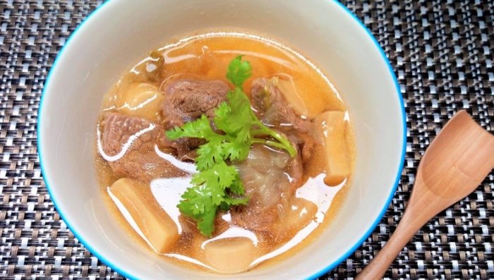 清燉薑絲牛肉湯 做法