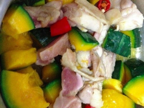 南瓜炒雞肉食譜