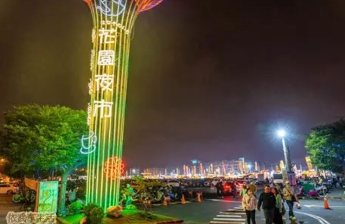 台南晚上休閒娛樂全攻略：夜市、古蹟、酒吧一次掌握