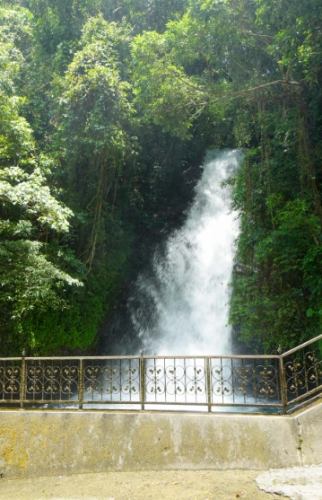 南投能高瀑布景點 南投能高瀑布景點