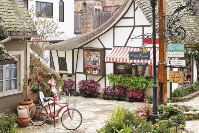 卡梅爾小鎮旅遊 卡梅爾小鎮旅遊