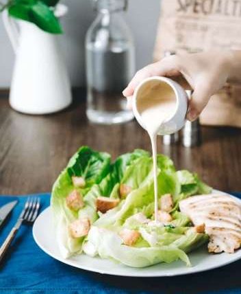 凱薩沙拉醬