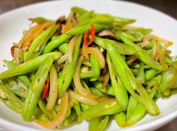 洋蔥炒長豆做法 洋蔥炒長豆做法