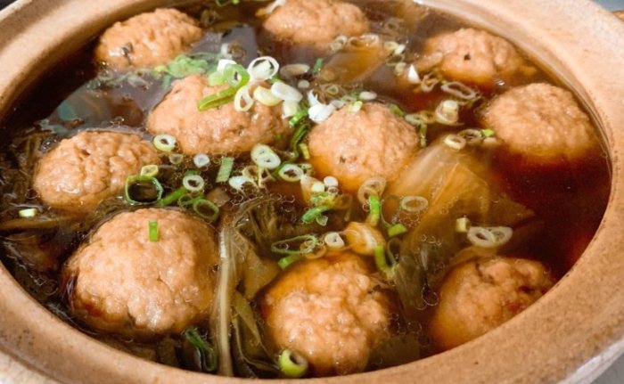 紅燒獅子頭 紅燒獅子頭