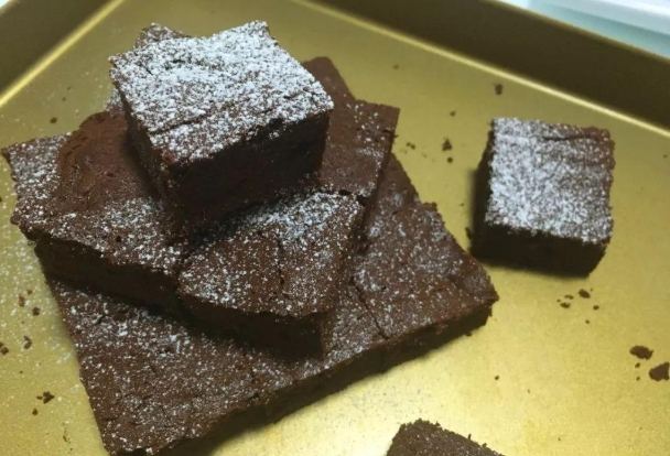 磅蛋糕布朗尼食譜 磅蛋糕布朗尼食譜