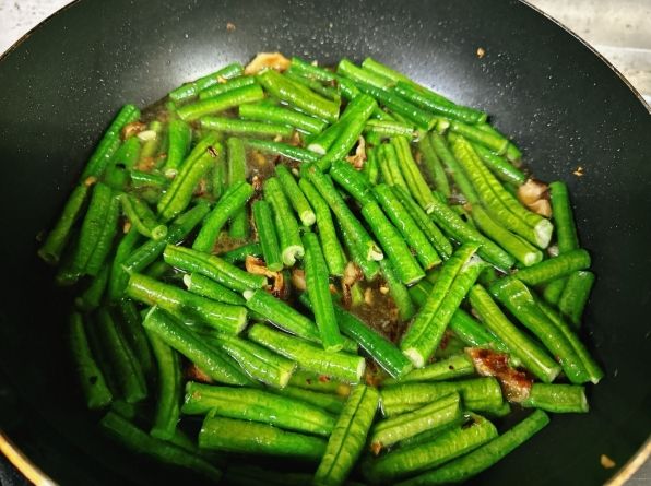 洋蔥炒菜技巧 洋蔥炒菜技巧