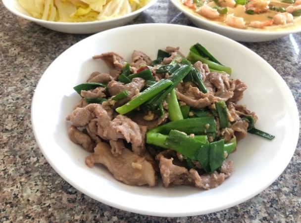 蔥爆豬肉片做法 蔥爆豬肉片做法