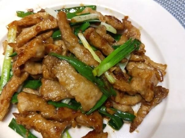 家常蔥爆豬肉片 家常蔥爆豬肉片