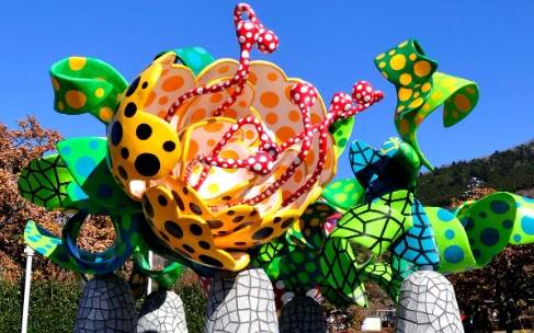 福岡美術館 草間彌生 福岡美術館 草間彌生