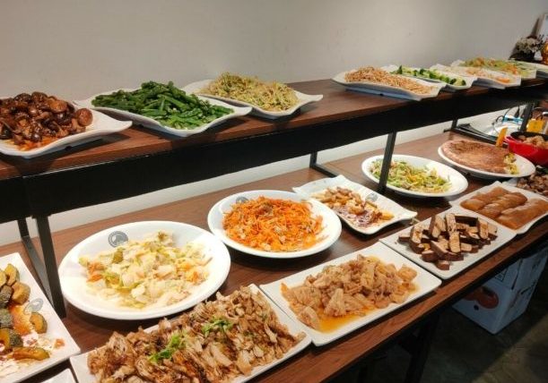 歸仁素食吃到飽