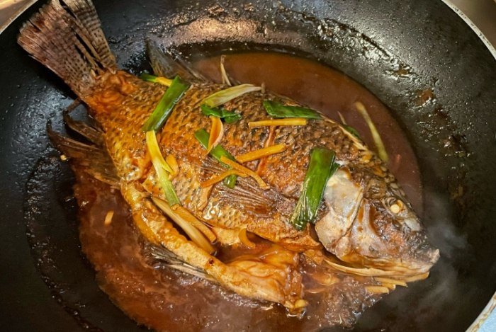 台灣傳統紅燒魚 台灣傳統紅燒魚