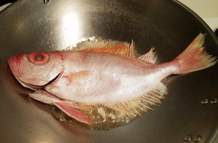 紅目鰱乾煎技巧 紅目鰱乾煎技巧