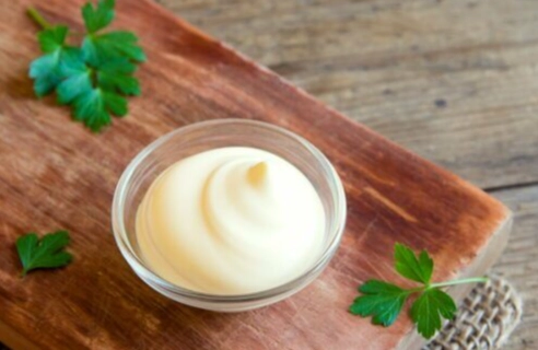 凱撒醬與美乃滋區別