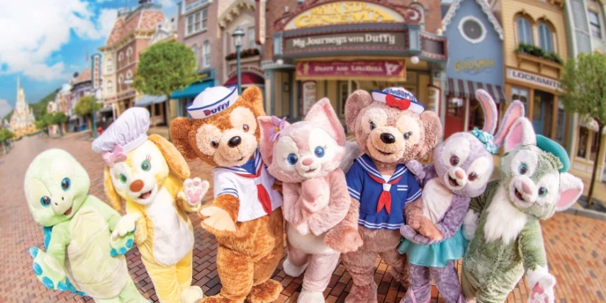 香港迪士尼提早入園排隊