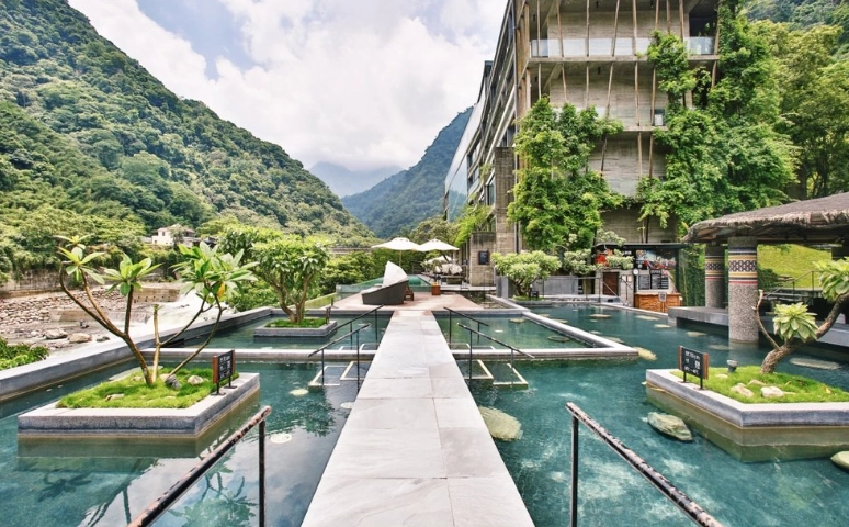 泰安溫泉純泡湯