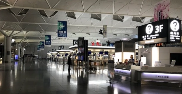 中部國際機場過夜