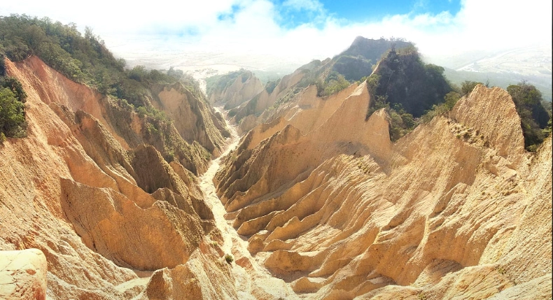 火炎山步道開放時間