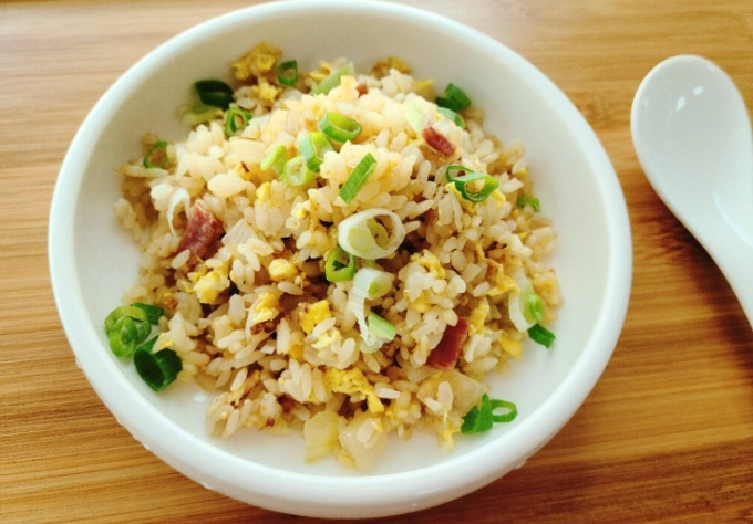 洋蔥炒飯食譜