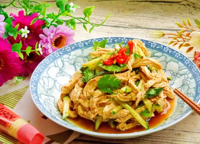 雞肉涼拌做法 雞肉涼拌做法