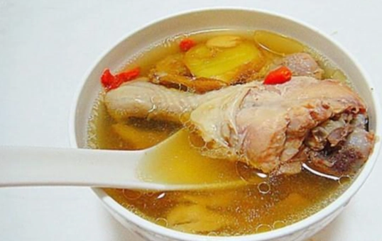 狗蒜頭雞湯做法