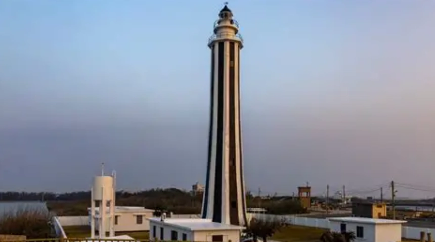 王功觀光鐵牛車