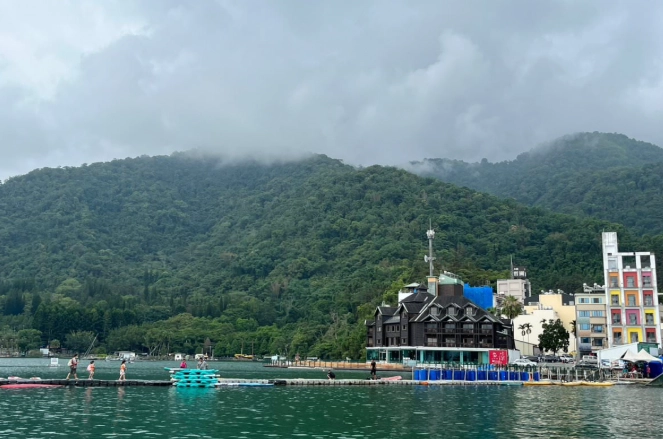 日月潭一日遊