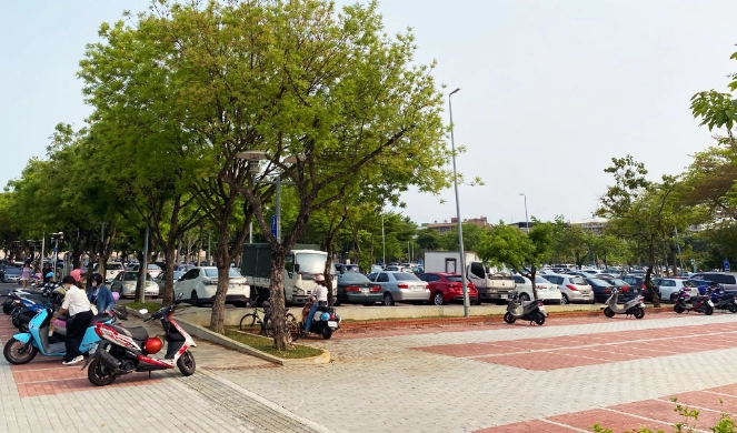 嘉義公園停車場 嘉義公園停車場