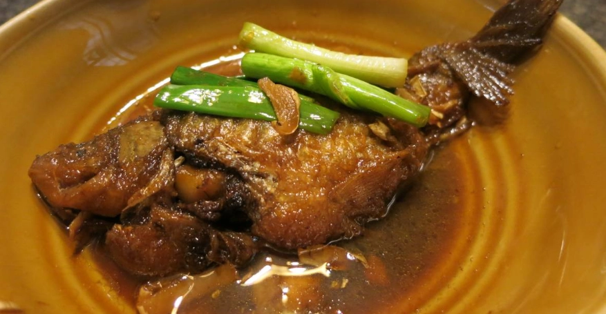 蔥燒魚做法全攻略：從選魚到醬汁的完美秘訣與常見問題解答