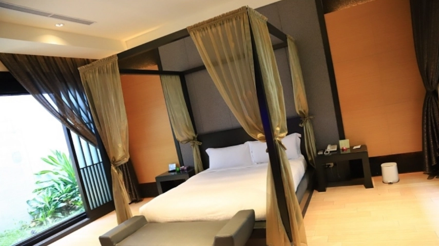 高雄親子汽車旅館