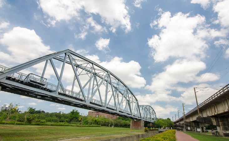 高雄大樹舊鐵橋