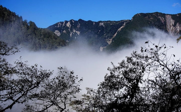卡拉寶山 登山口 卡拉寶山 登山口