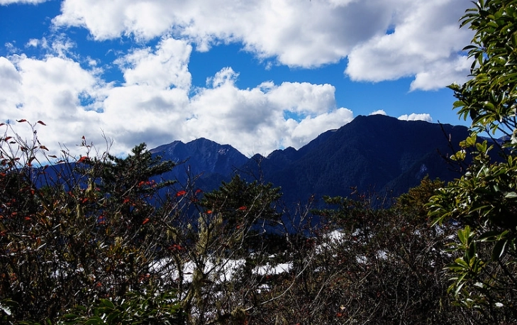 卡拉寶山 步道 卡拉寶山 步道