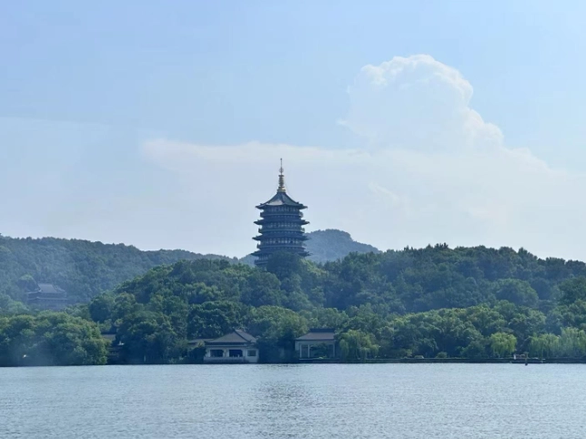 西湖一日遊 西湖一日遊