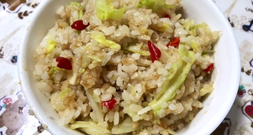 洋蔥高麗菜炒飯秘訣大公開：從新手到高手的完整指南