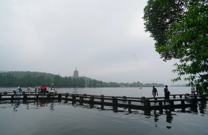 杭州西湖自由行全攻略：必去景點、交通美食與行程規劃