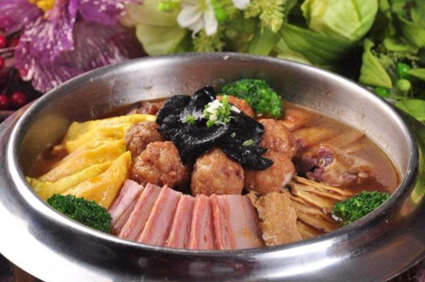 火炎山附近美食