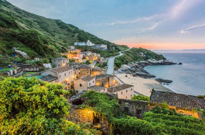 馬祖四天三夜行程規劃：從台中出發的離島慢旅指南