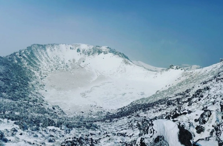 漢拿山天氣全攻略：登山前必看的四季氣候分析與安全指南