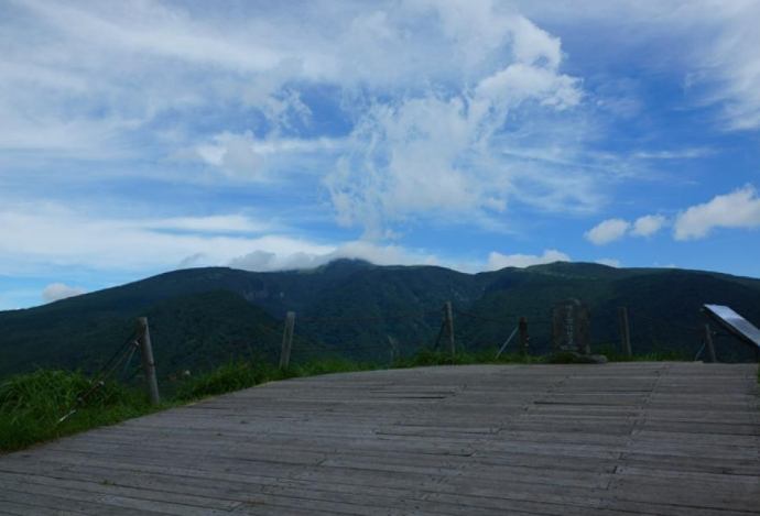 漢拿山御乘生岳登山全攻略：路線、裝備與常見問題解答