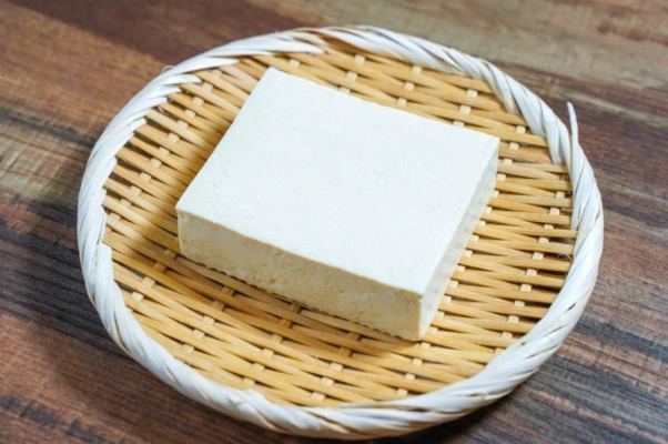 狗狗可以吃杏仁豆腐嗎