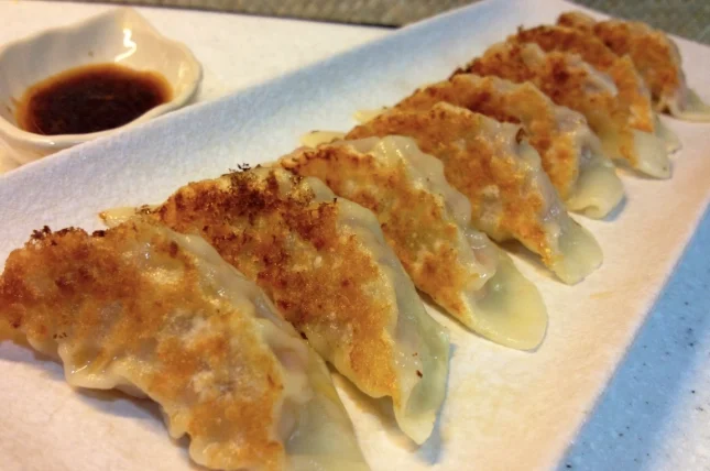 日式餃子卡路里