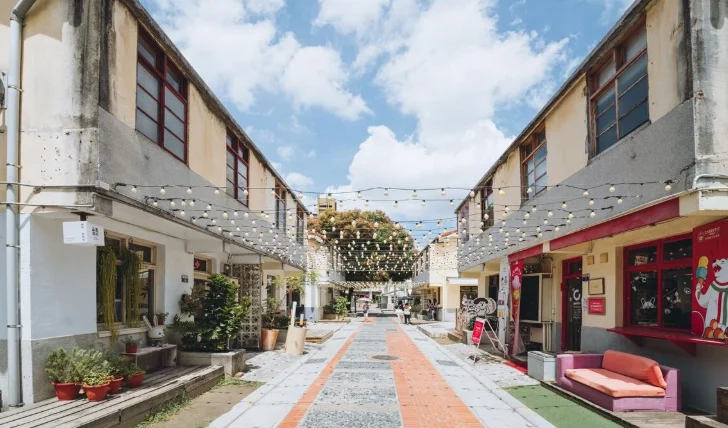 審計新村逛多久